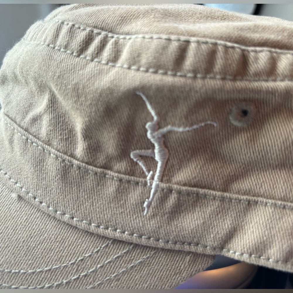 Dave Matthew’s Band cadet twill cap.
